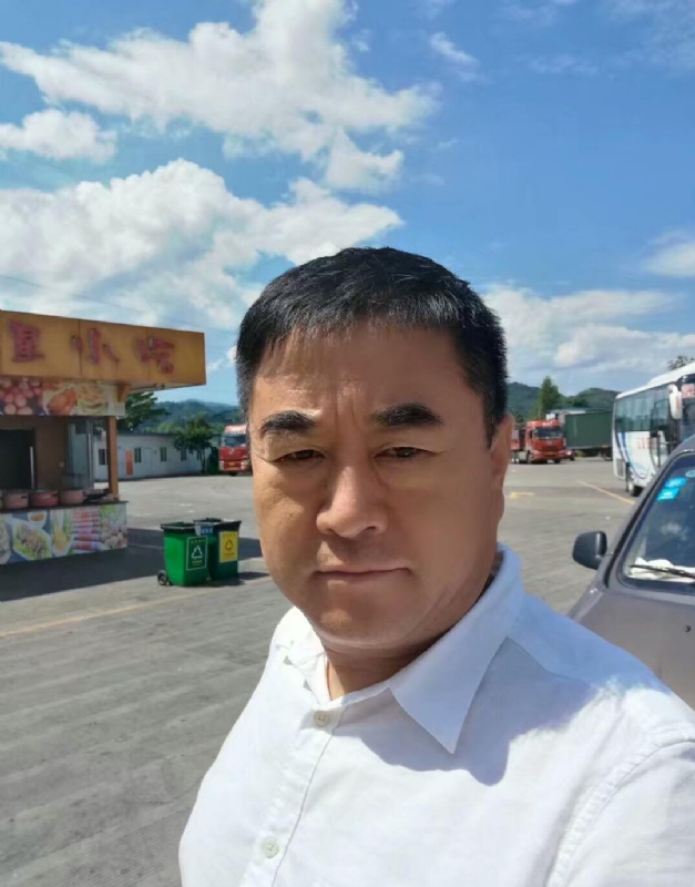 从此不再孤独的第一张照片--广东闪婚服务中心