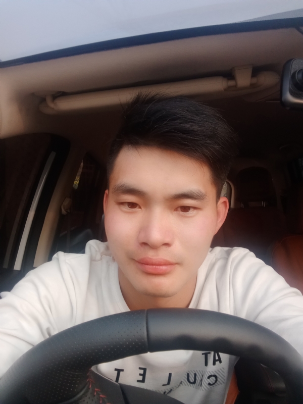 平凡人生的第一张照片--广东闪婚服务中心