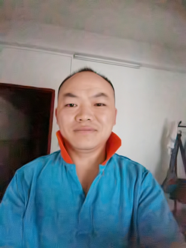 与子携老的第四张照片--广东闪婚服务中心