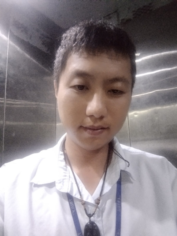黄伟杰的第一张照片--广东闪婚服务中心