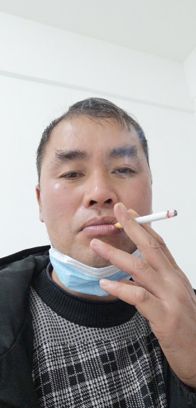 龙心的第一张照片--广东闪婚服务中心
