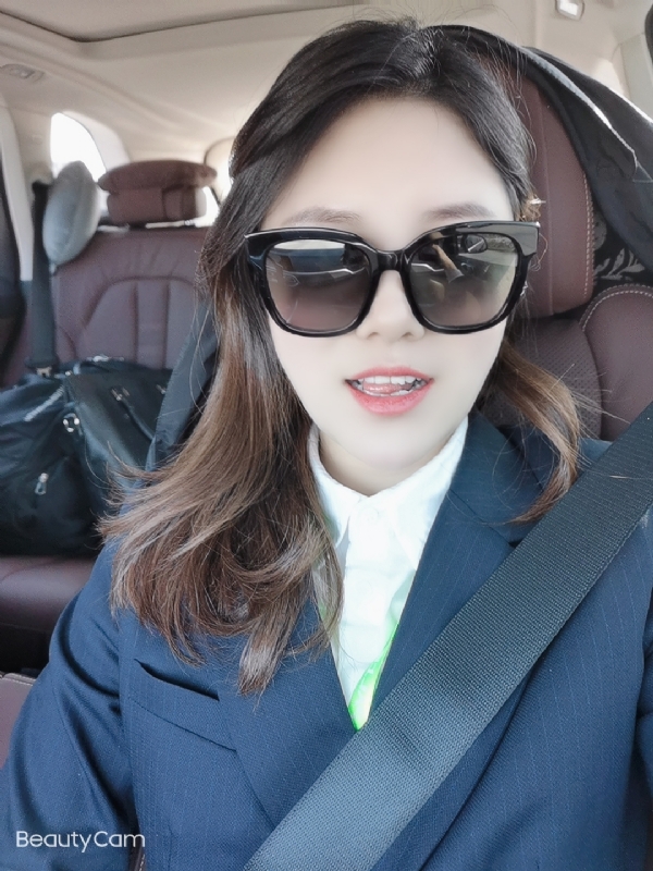 湖南妹子在深圳的第二张照片--广东闪婚服务中心