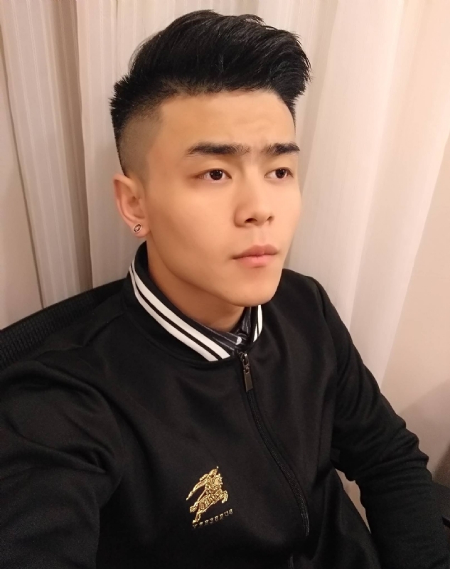 随缘的第一张照片--广东闪婚服务中心