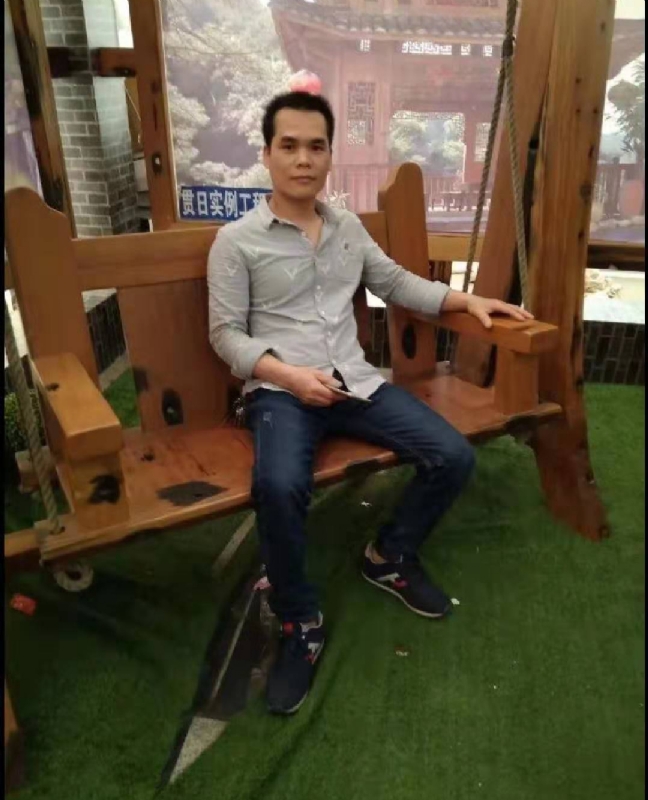 无聊人的第一张照片--广东闪婚服务中心