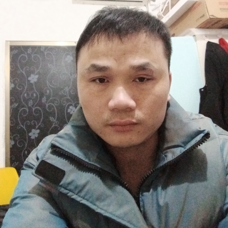 老梁的第二张照片--广东闪婚服务中心