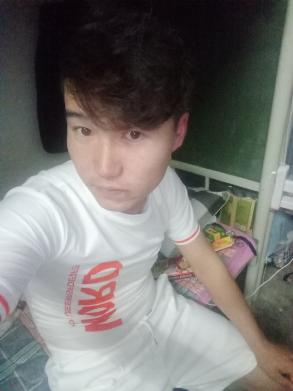 再回首的第一张照片--广东闪婚服务中心