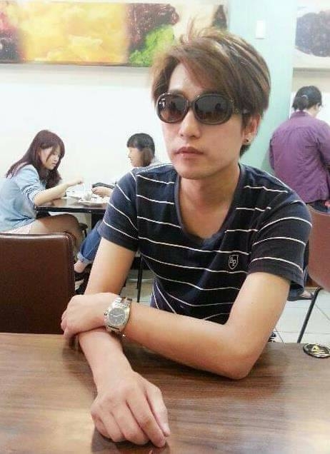 小克的第一张照片--广东闪婚服务中心