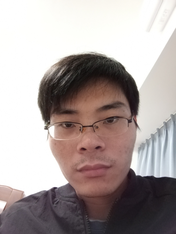 鱼秋南的第一张照片--广东闪婚服务中心