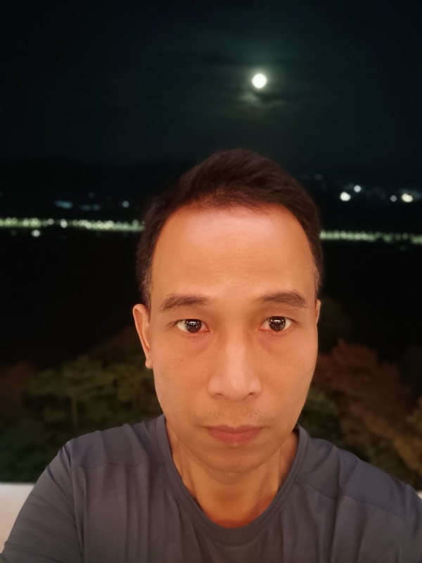 辉哥的第一张照片--广东闪婚服务中心