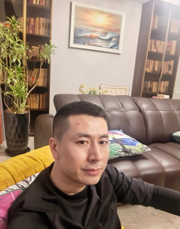 Gs的第二张照片--广东闪婚服务中心