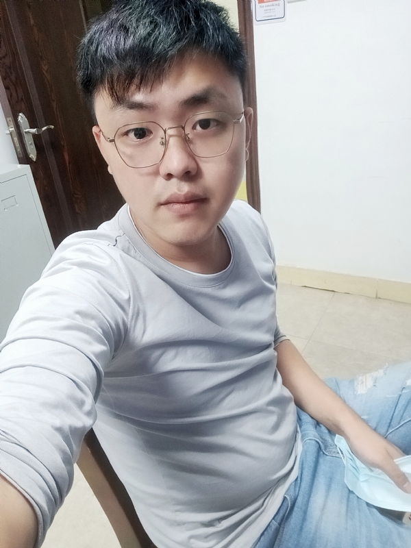 小林子的第二张照片--广东闪婚服务中心