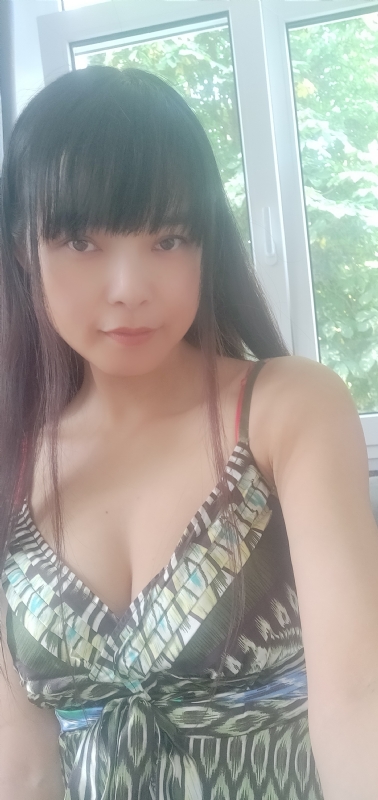 Sophia的第一张照片--广东闪婚服务中心