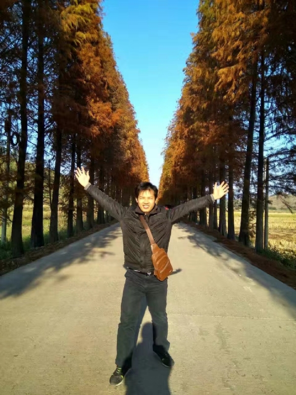 朱相平的第一张照片--广东闪婚服务中心