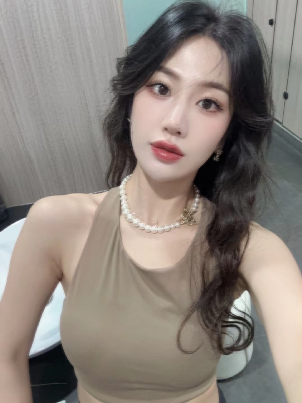 Alma的第二张照片--广东闪婚服务中心
