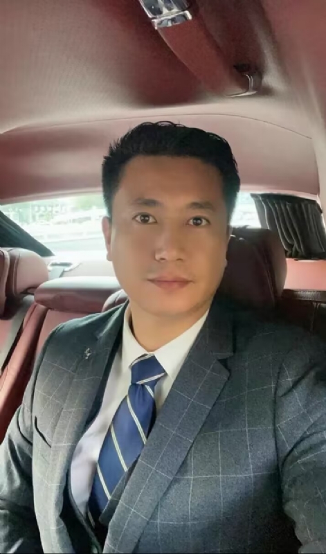 小张的第二张照片--广东闪婚服务中心