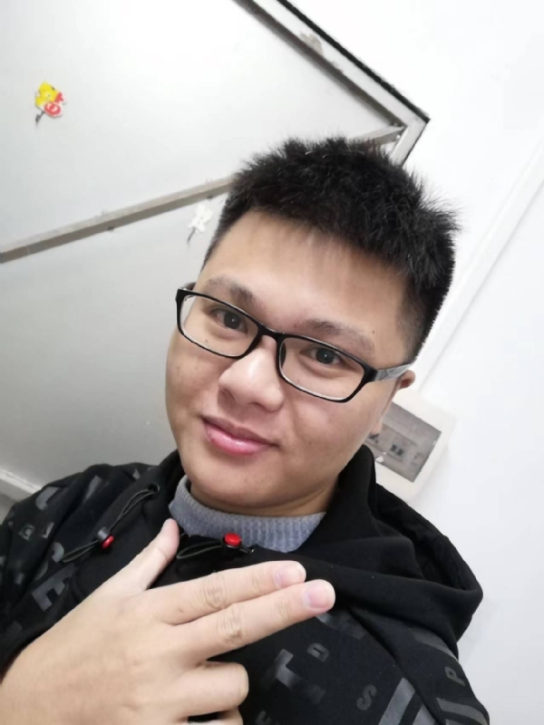 小小梦执的第一张照片--广东闪婚服务中心