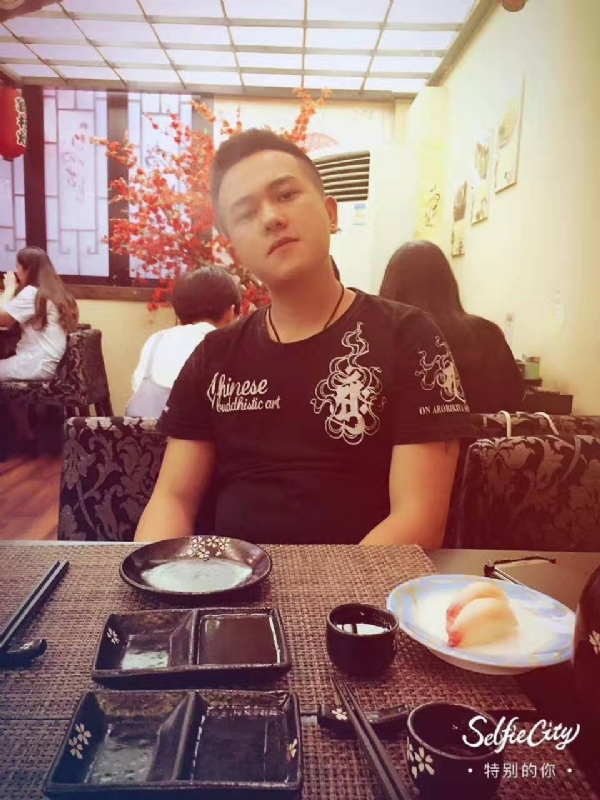 夏天的第四张照片--广东闪婚服务中心