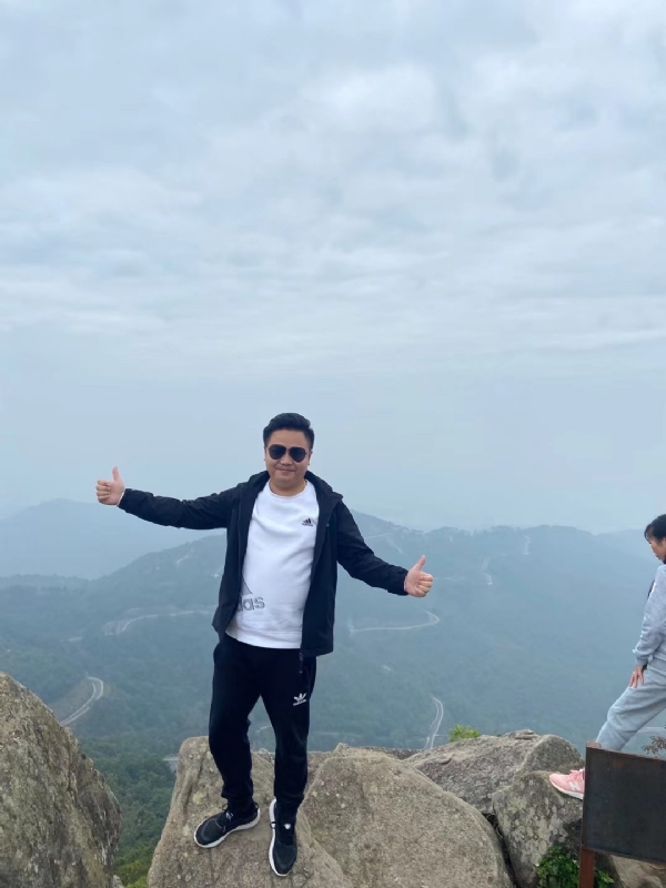 kinlee的第一张照片--广东闪婚服务中心