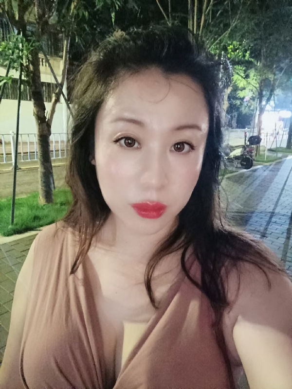 叶子青青的第一张照片--广东闪婚服务中心