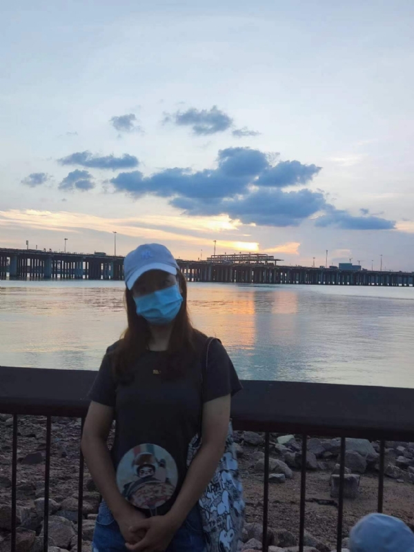 Lam妹的第一张照片--广东闪婚服务中心
