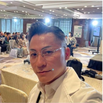 Monkey的第一张照片--广东闪婚服务中心