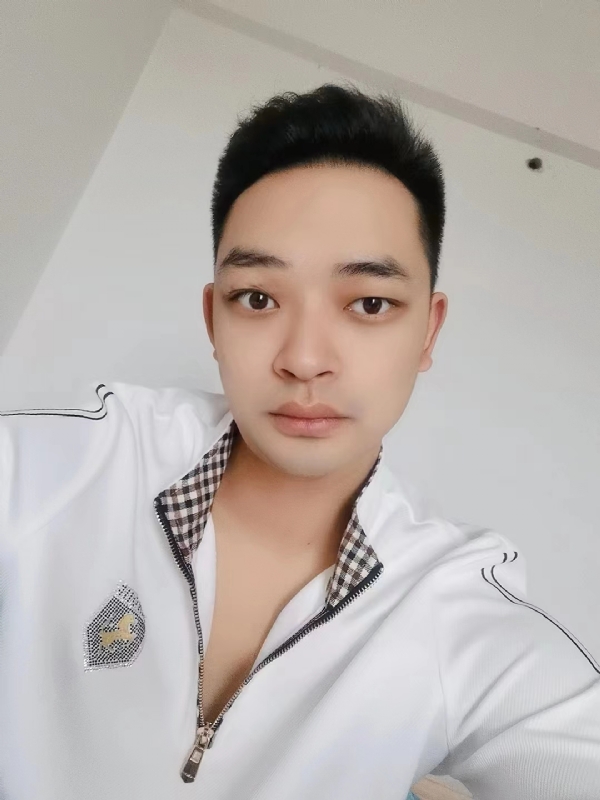 阿鑫的第一张照片--广东闪婚服务中心