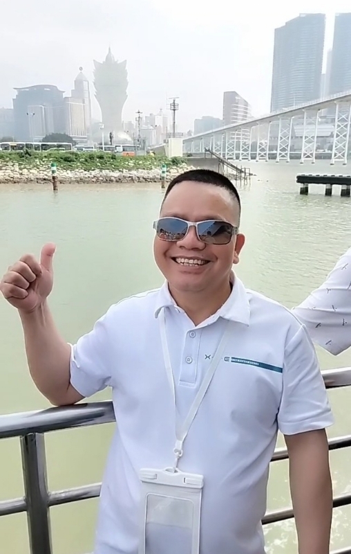 李生的第一张照片--广东闪婚服务中心
