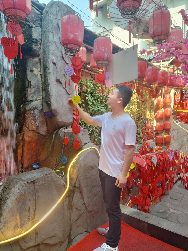 时间不语的第一张照片--广东闪婚服务中心