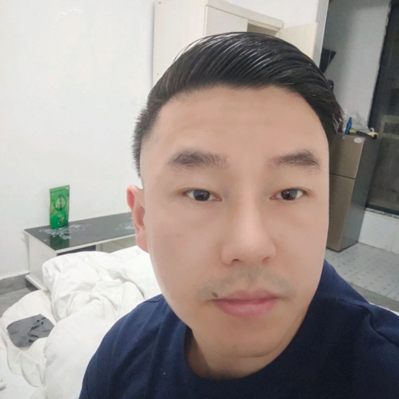 Poluk秦的第一张照片--广东闪婚服务中心