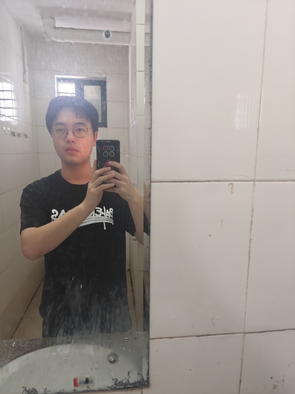 爱看尖尖星人的第一张照片--广东闪婚服务中心