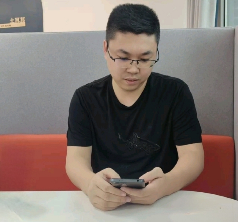 惊蛰的第二张照片--广东闪婚服务中心