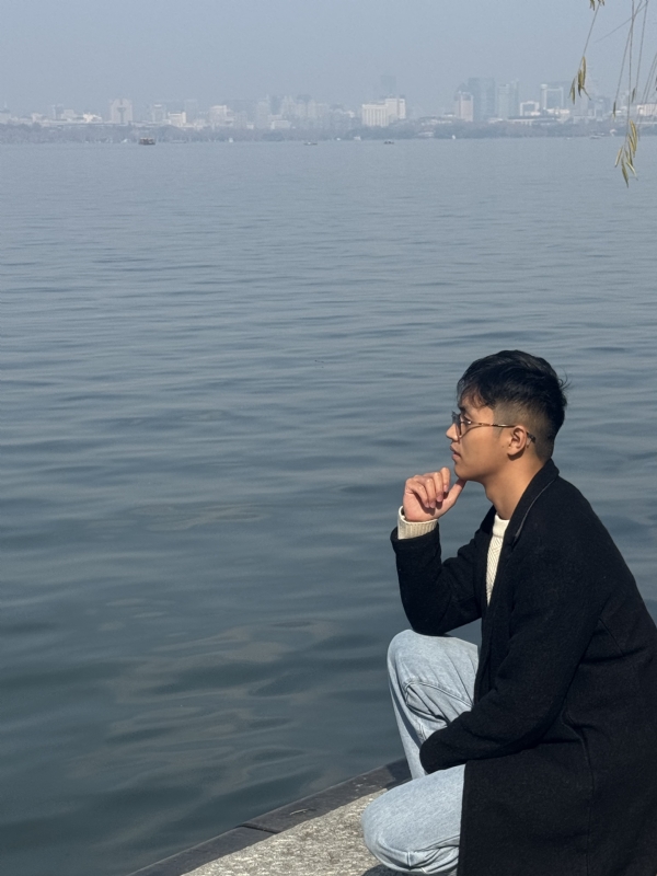 不二的第二张照片--广东闪婚服务中心