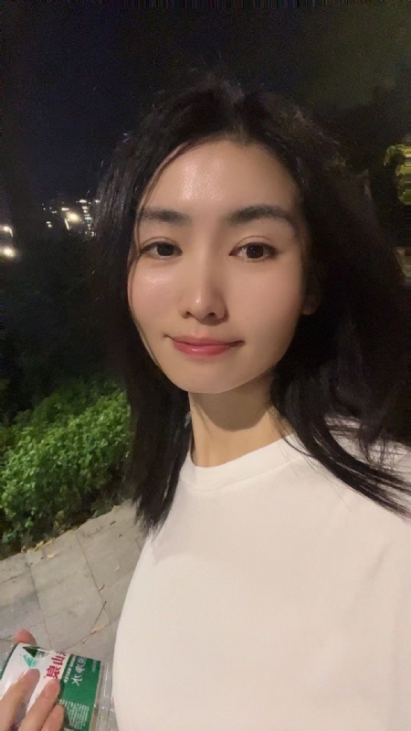 pan的第一张照片--广东闪婚服务中心