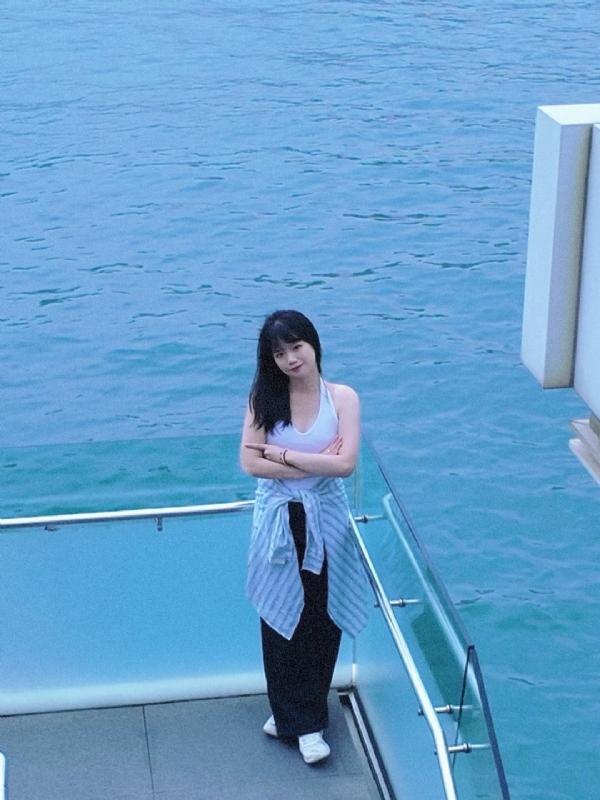 猫姐的第一张照片--广东闪婚服务中心