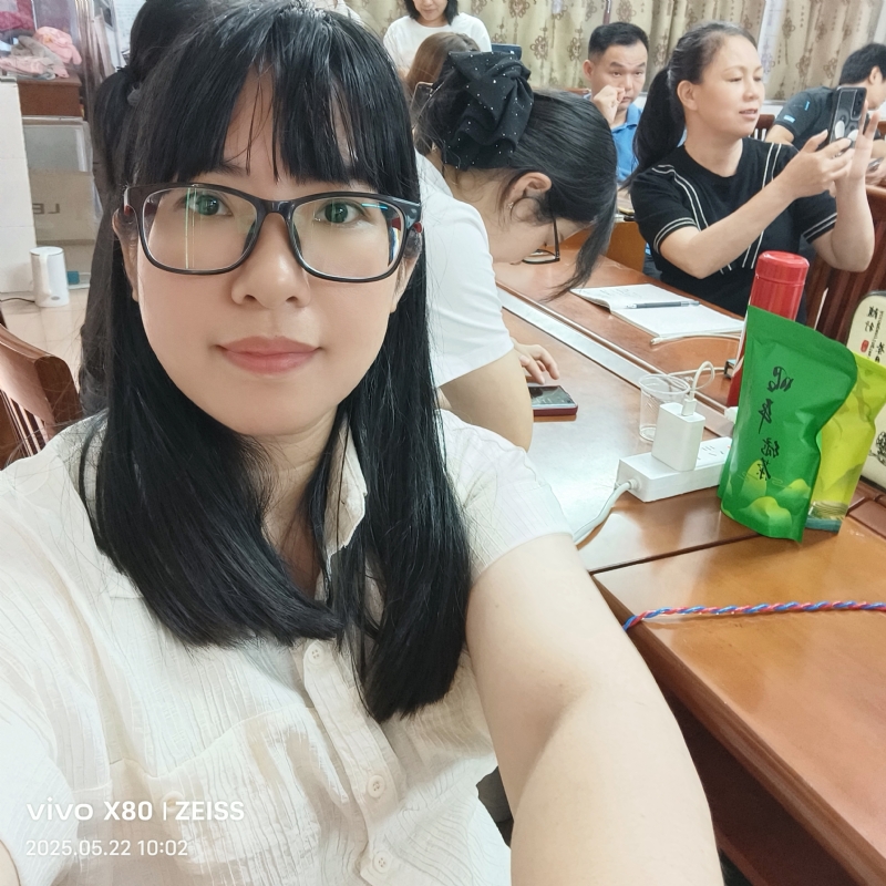 雯城慧敏的第一张照片--广东闪婚服务中心