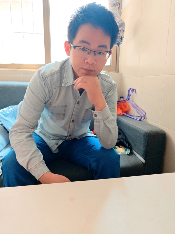 红尘一粟的第一张照片--广东闪婚服务中心