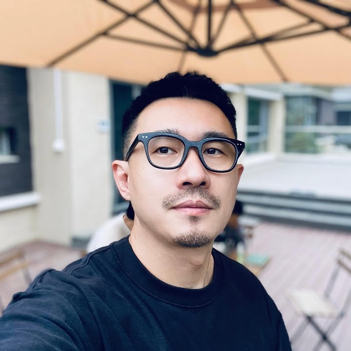 Evanc的第一张照片--广东闪婚服务中心