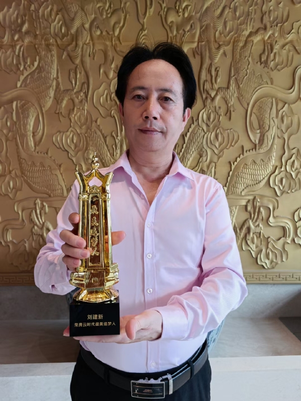 青春有你的第二张照片--广东闪婚服务中心