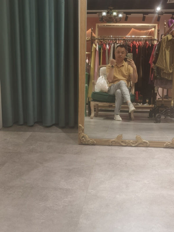 zhaofuwu的第一张照片--广东闪婚服务中心