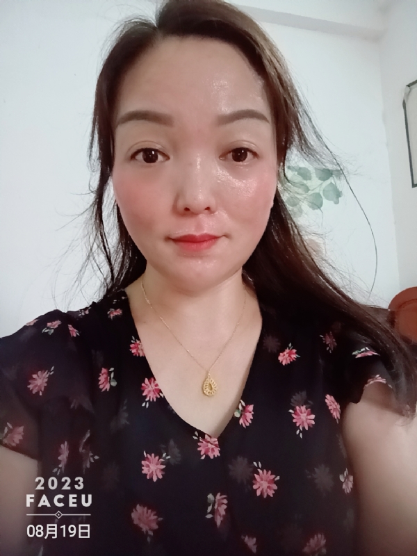 三好的第一张照片--广东闪婚服务中心