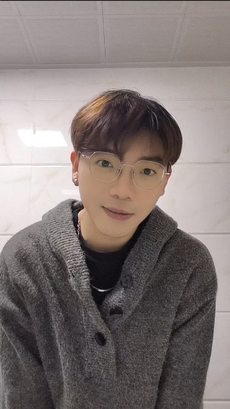 晚睡早起的第一张照片--广东闪婚服务中心