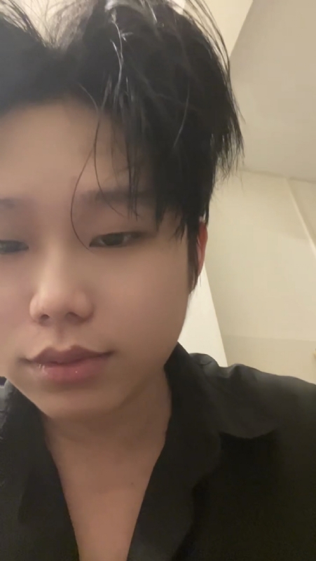 难遇的第一张照片--广东闪婚服务中心