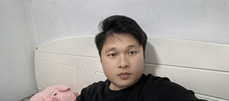 一个幸运的人的第一张照片--广东闪婚服务中心