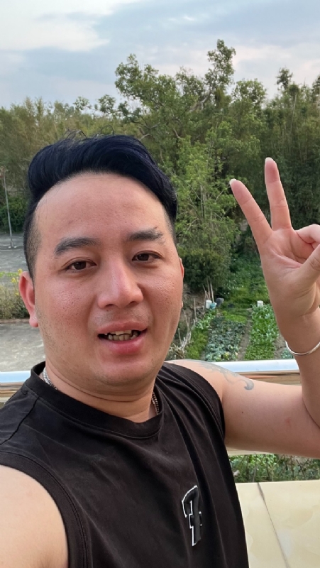 暖心的第一张照片--广东闪婚服务中心